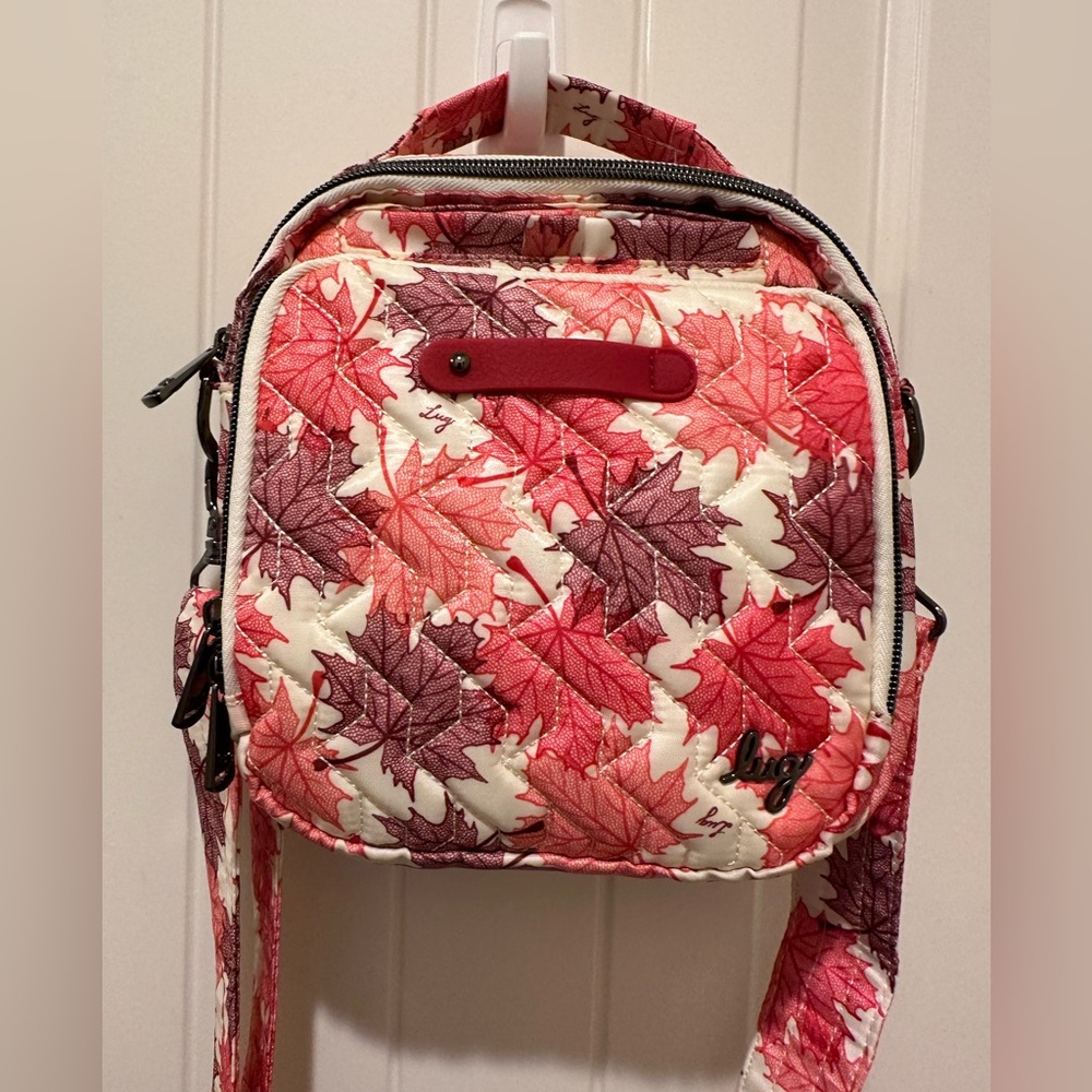Like New LUG Skeeter Crossbody Bag in Maples Cream